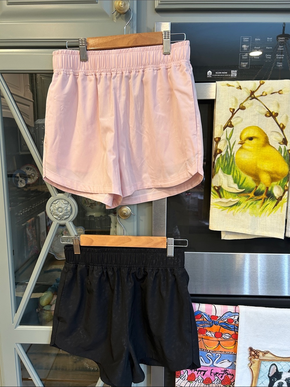 Tahari Women's Pink and Black Athletic Shorts Lot of 2 Small